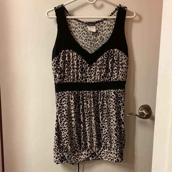 Leopard Tank-top - Picture 6 of 6